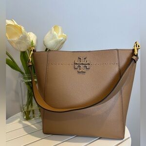 NWOT Tory Burch McGraw Bucket Hobo Bag